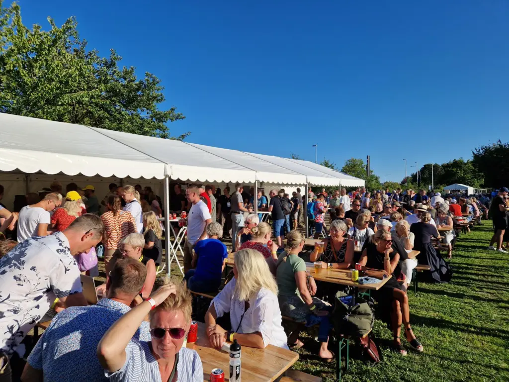 God stemning i fanzonen